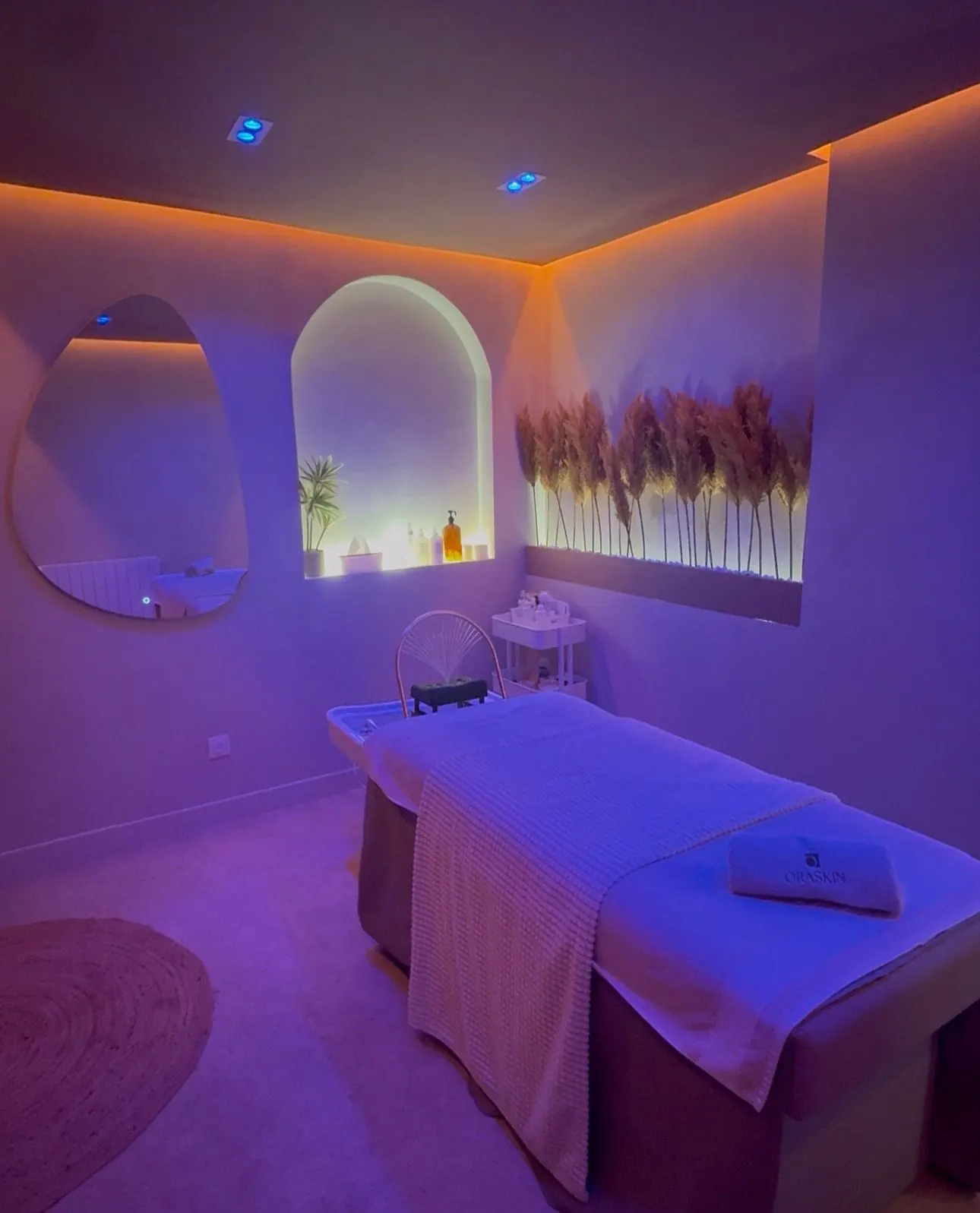 Ambiance lumineuse d'une cabine de soin Oraskin